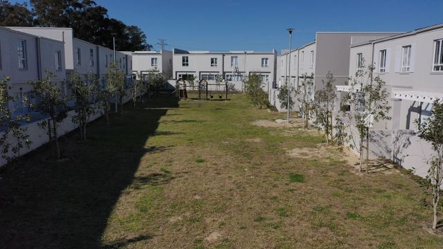 2 Bedroom Property for Sale in Haasendal Western Cape